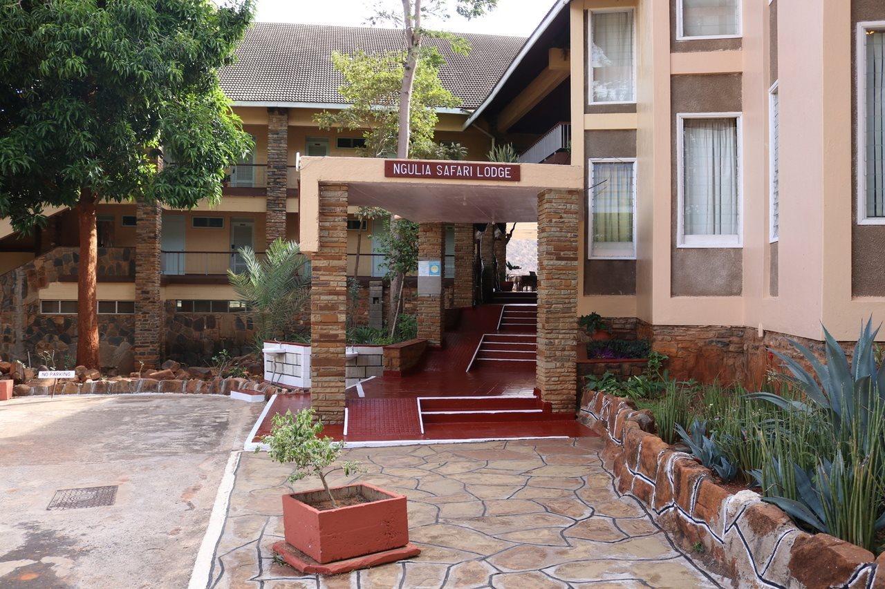 Ngulia Safari Lodge Tsavo Exterior foto